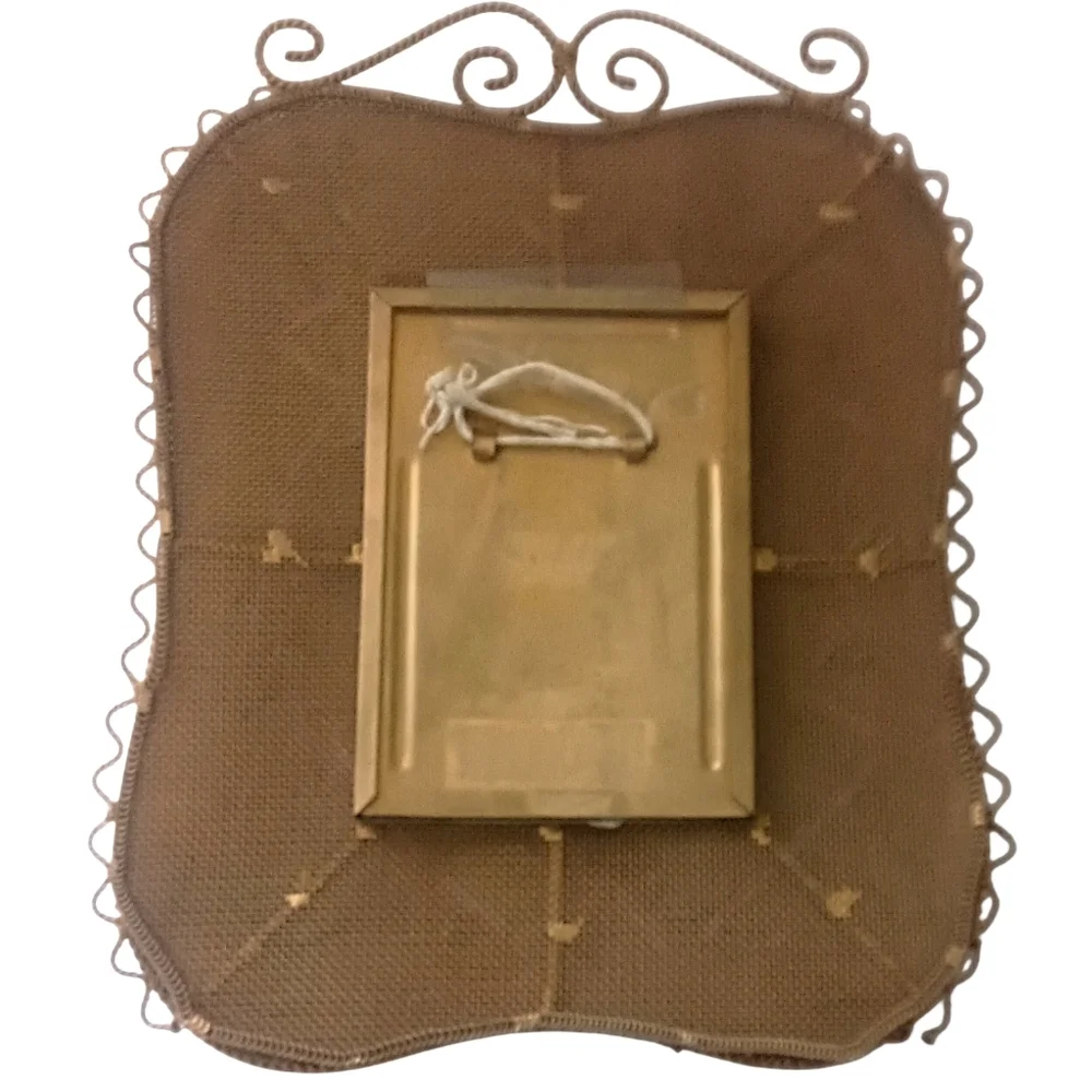 Vtg Victorian Embroidered Flower Picture Frame Photo Gold Lame'‎ Metal Mesh FLAW